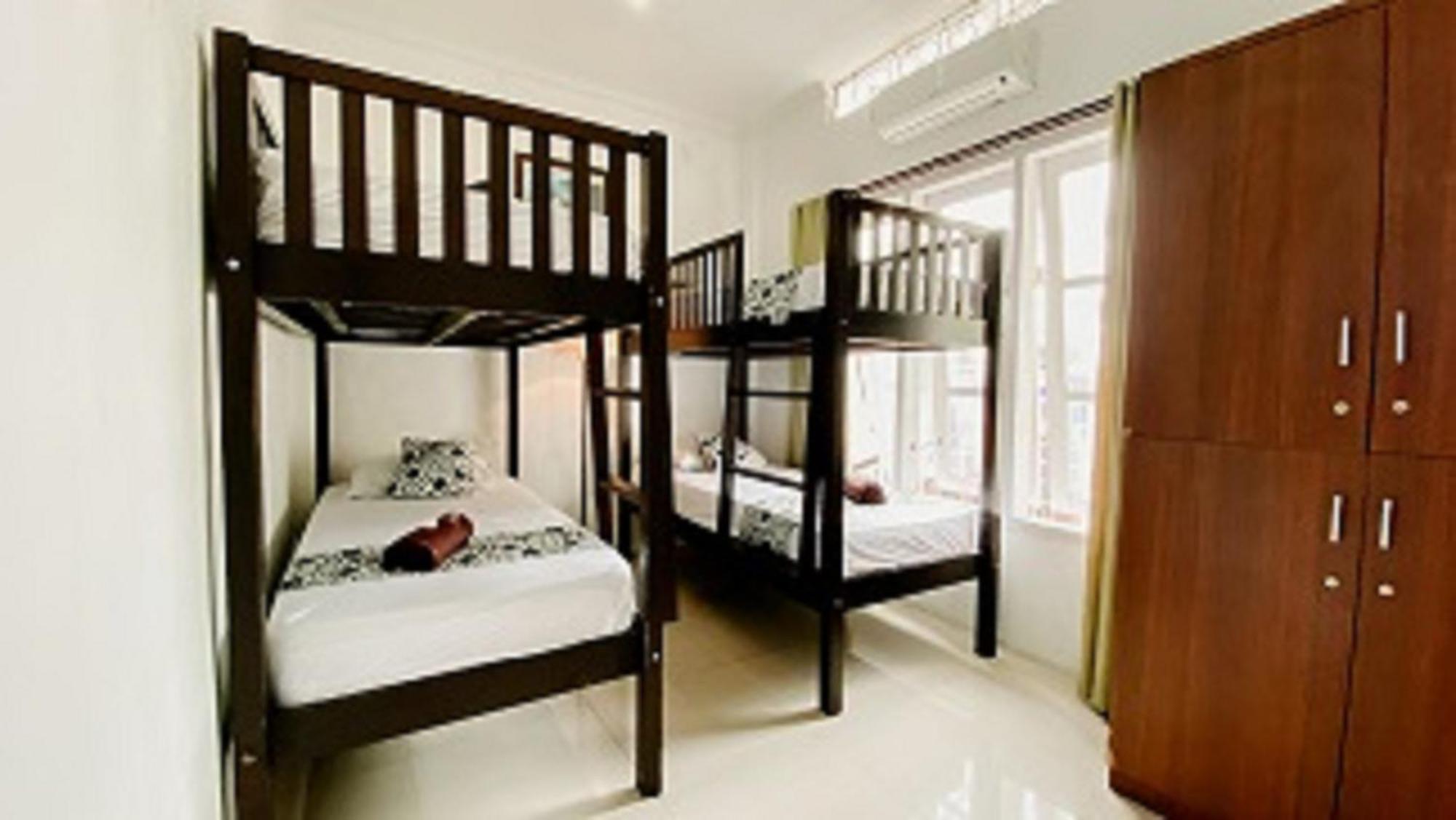 Dormitory Tourism Sritanjung Banyuwangi By Gajahsora Management מראה חיצוני תמונה