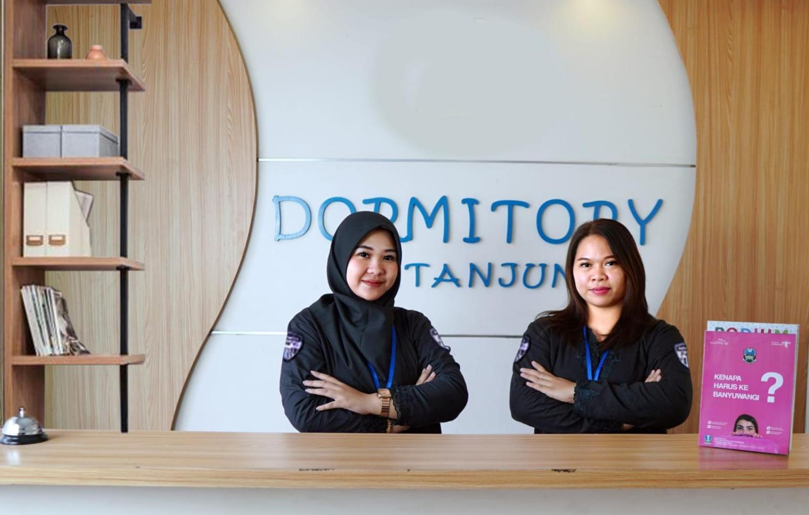 Dormitory Tourism Sritanjung Banyuwangi By Gajahsora Management מראה חיצוני תמונה