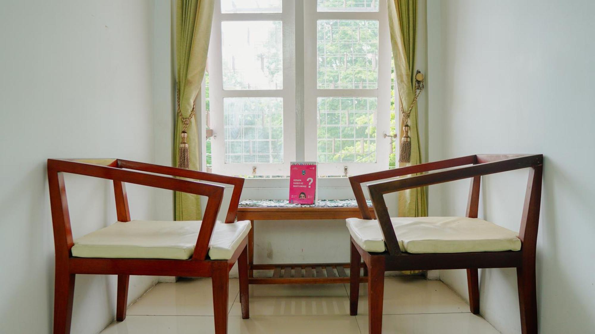 Dormitory Tourism Sritanjung Banyuwangi By Gajahsora Management מראה חיצוני תמונה