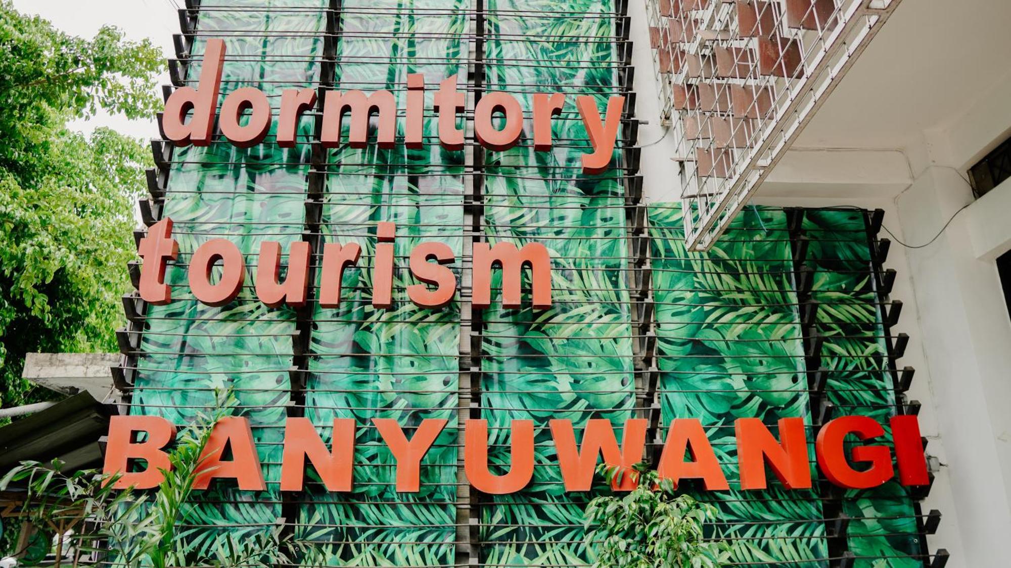 Dormitory Tourism Sritanjung Banyuwangi By Gajahsora Management מראה חיצוני תמונה